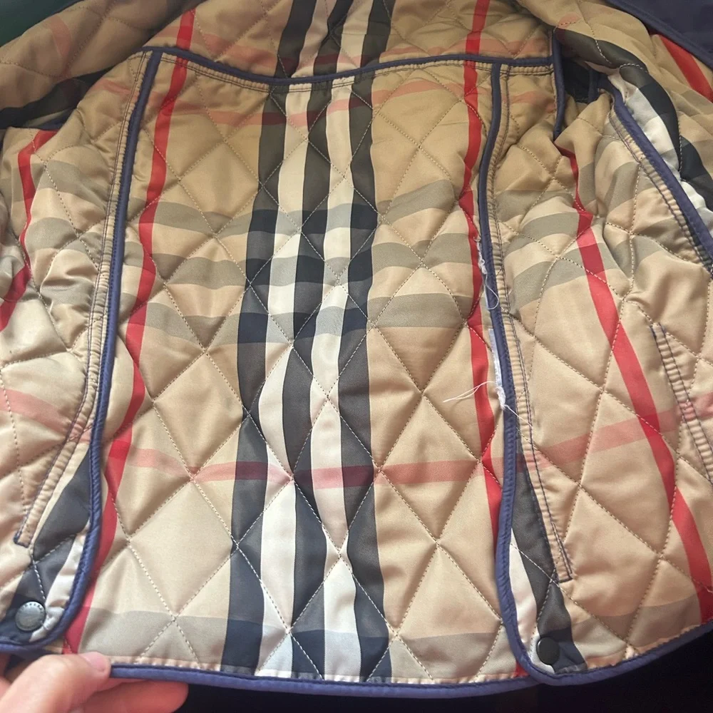 Navy Blue Burberry Quilted Children’s Jacket  6Y Classic Plaid Preppy Designer - Picture 10 of 13